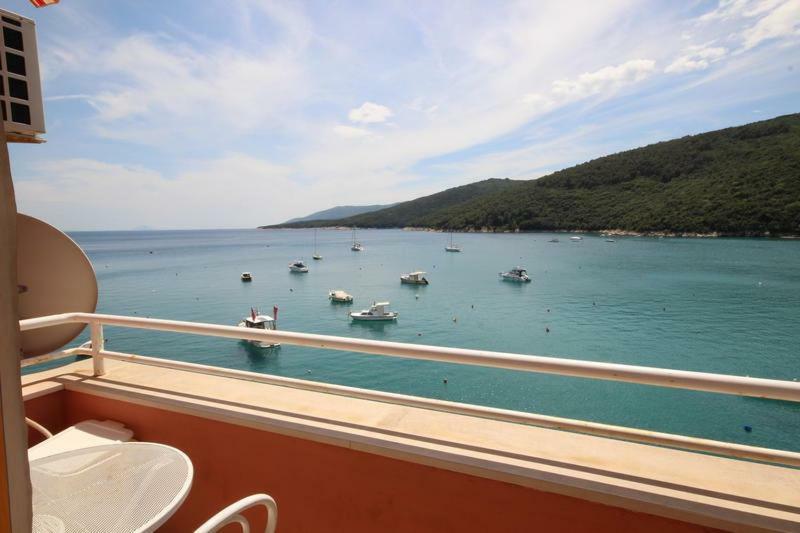 Irene Apartment By The Sea - Privat Parking Rabac Εξωτερικό φωτογραφία